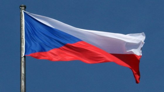 ما معنى ألوان علم جمهورية التشيك؟