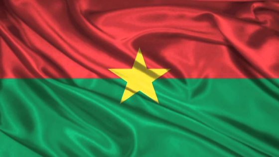 ما معنى ألوان علم بوركينا فاسو؟