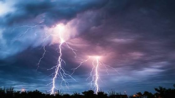 كيف يحدث البرق والرعد؟