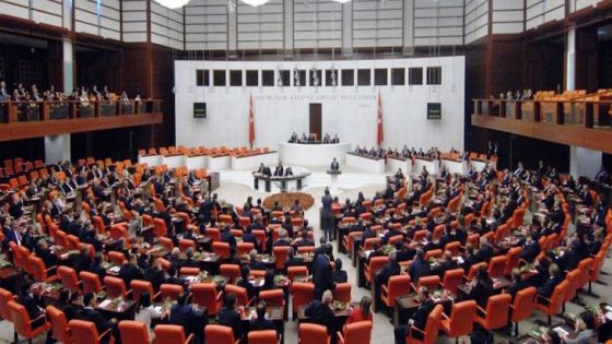 ما هو نظام الحكم في تركيا ؟
