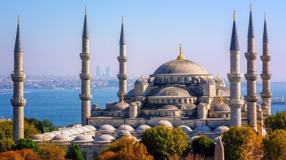 ماذا تعرف عن منطقة السلطان أحمد في تركيا؟