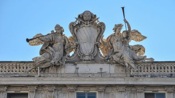 ما هو نظام الحكم في إيطاليا؟
